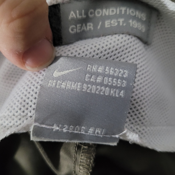 NIKE | ACG cropped capri pants - Picture 8 of 10